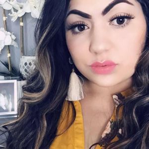 Meet your Posher, Ariana